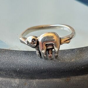 Retired James Avery Sloth Ring